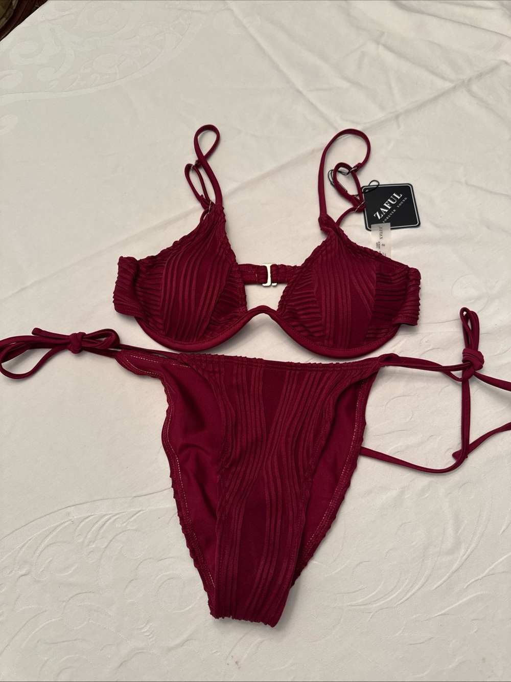 Zaful Burgundy Ribbed Underwire Tie-Side Bikini Set NWT